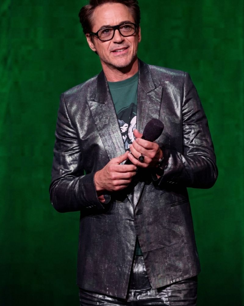 Doomsday 2026: RDJ CinemaCon Green Treated Leather Suit - Image 4