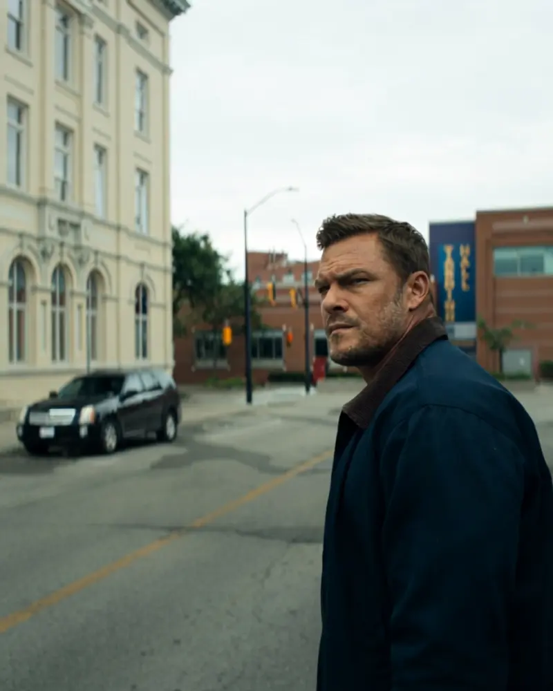 Alan Ritchson (Jack Reacher) Reacher S04 2026 Blue Cotton Jacket - Image 3
