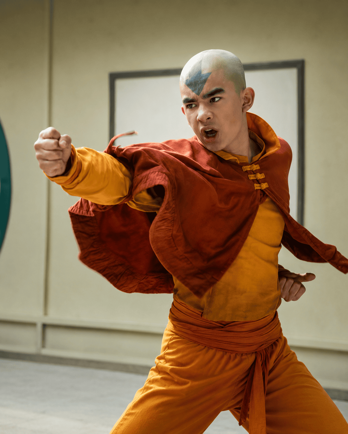 Aang (Gordon Cormier) Avatar: The Last Airbender Cosplay Costume - Image 2