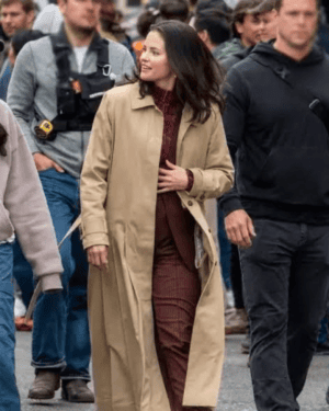 Mable Mora (Selena Gomes) Only Murders in the Building S06 Cotton-Blend Coat